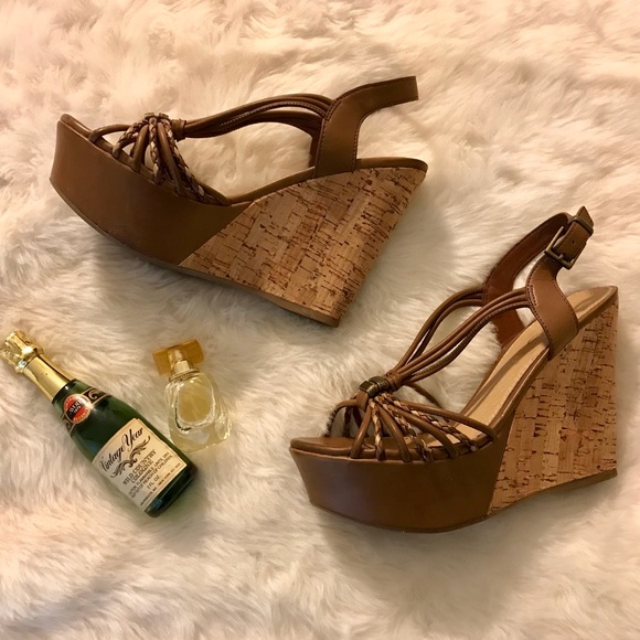 Aldo genuine leather summer sexy wedge - Picture 2 of 4